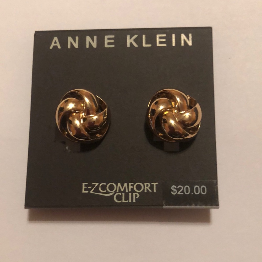 ANNE KLEIN Gold Clip On Earrings